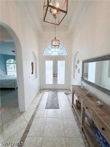 4388 Pomarine CT, Naples, FL 34119