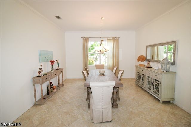 4388 Pomarine CT, Naples, FL 34119
