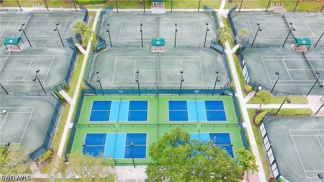 4388 Pomarine CT, Naples, FL 34119