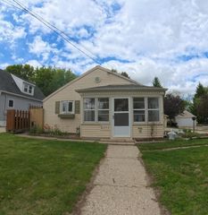 644 Michigan AVENUE, West Bend, WI 53095