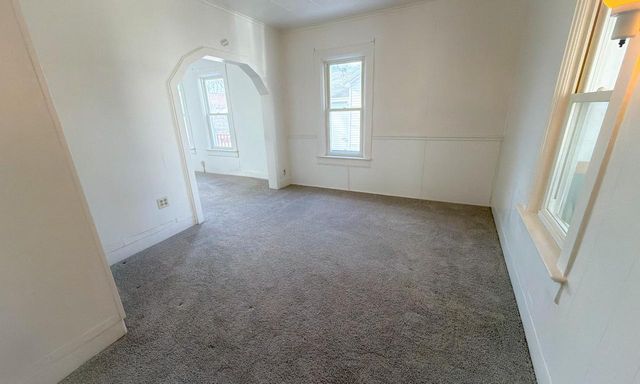 1029 Jefferson STREET, Oshkosh, WI 54901