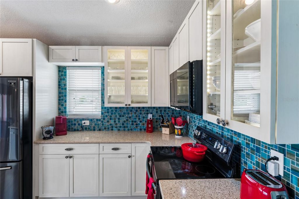 Image 16 of property listing at 3294 MINNOW CREEK DRIVE, Hernando Beach, FL 34607