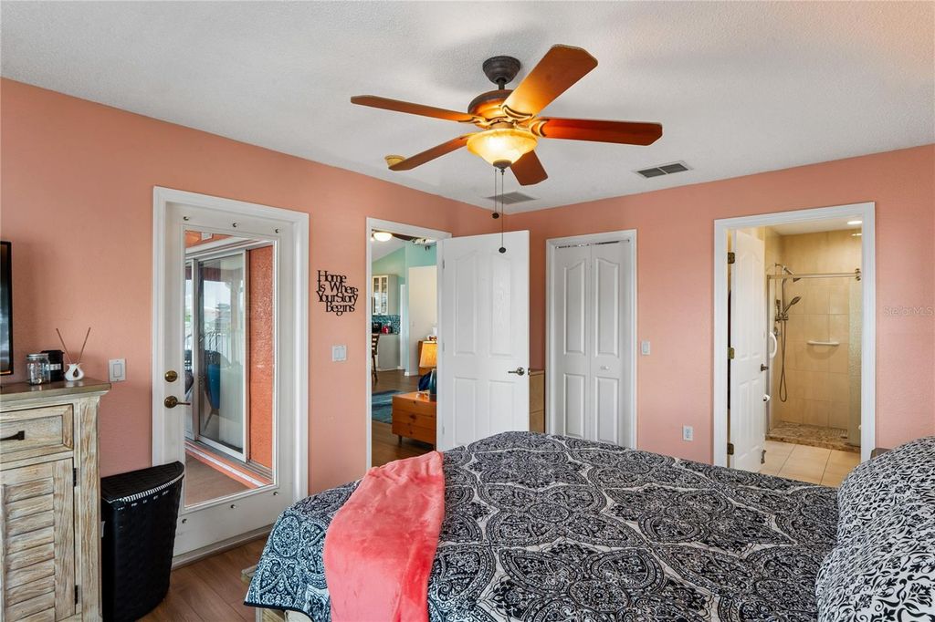 Image 25 of property listing at 3294 MINNOW CREEK DRIVE, Hernando Beach, FL 34607
