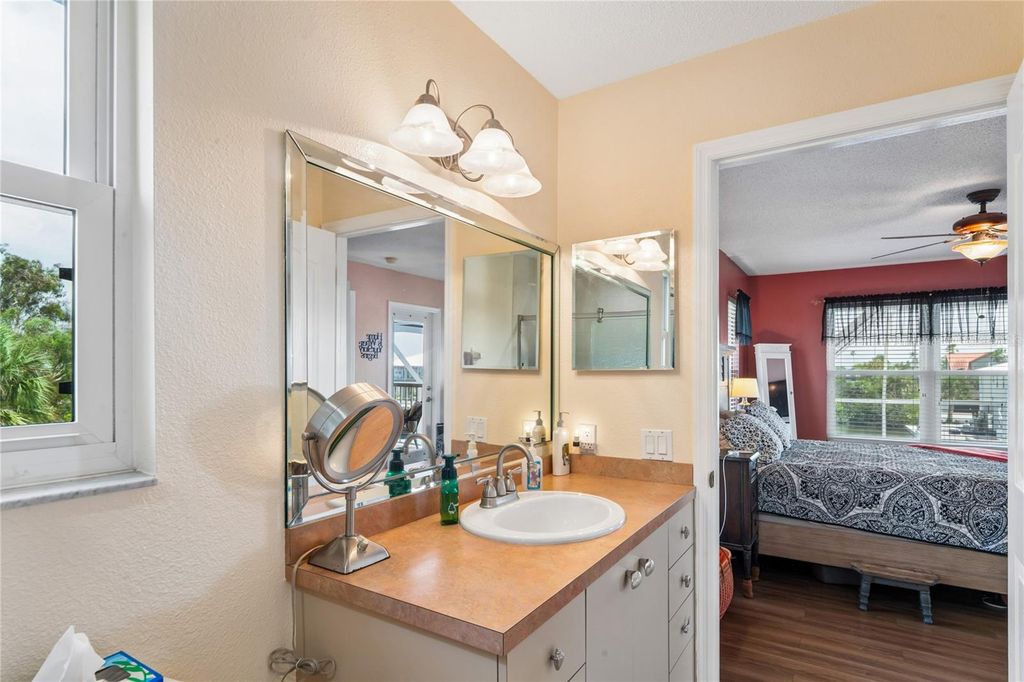 Image 30 of property listing at 3294 MINNOW CREEK DRIVE, Hernando Beach, FL 34607