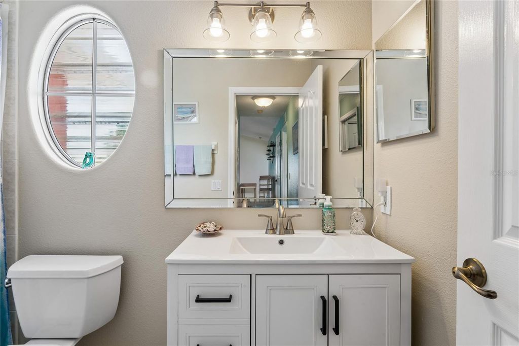 Image 34 of property listing at 3294 MINNOW CREEK DRIVE, Hernando Beach, FL 34607