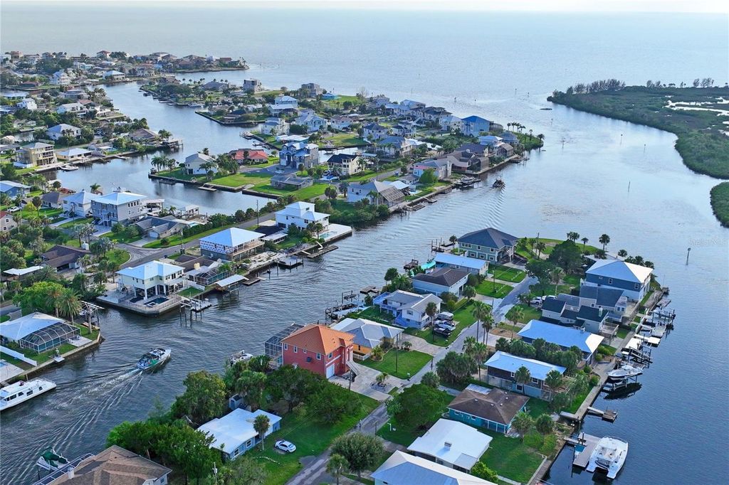 Image 67 of property listing at 3294 MINNOW CREEK DRIVE, Hernando Beach, FL 34607