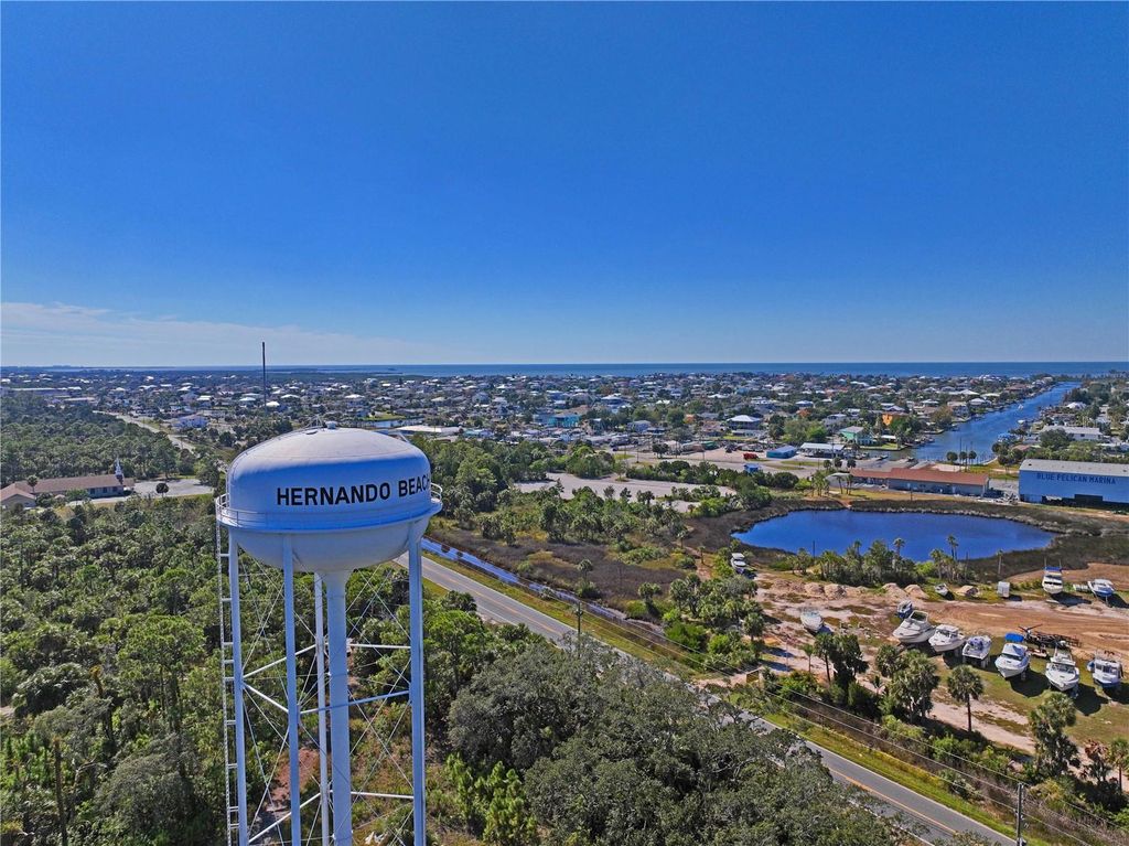 Image 70 of property listing at 3294 MINNOW CREEK DRIVE, Hernando Beach, FL 34607
