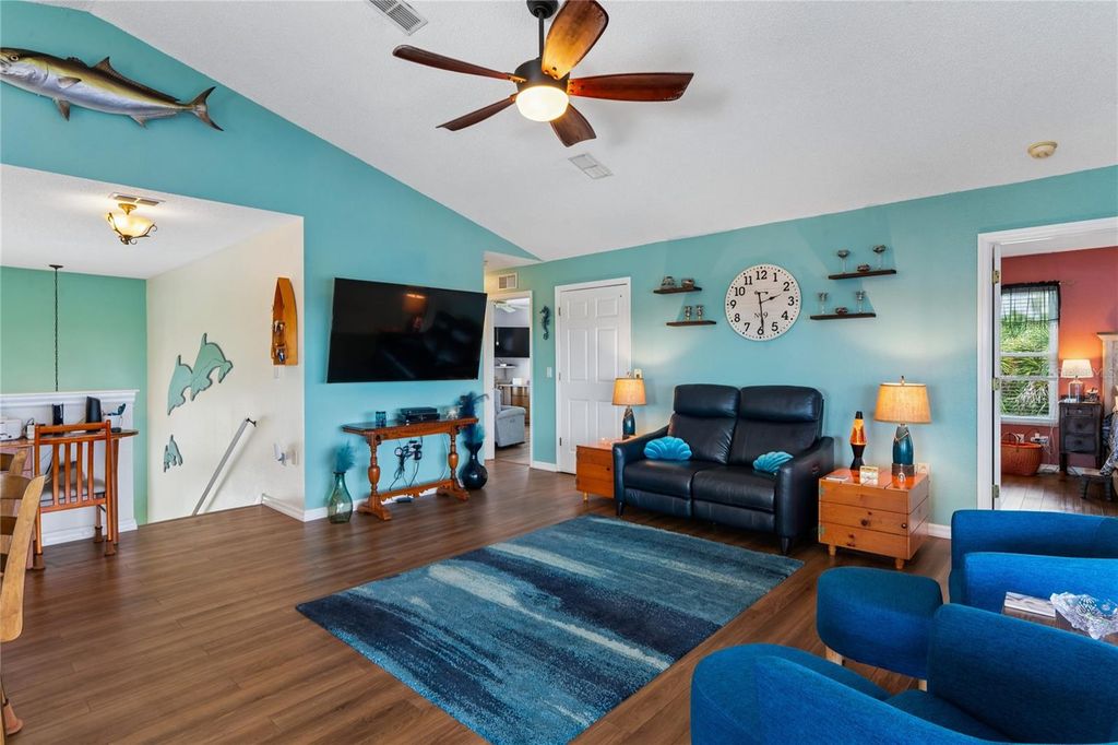 Image 10 of property listing at 3294 MINNOW CREEK DRIVE, Hernando Beach, FL 34607