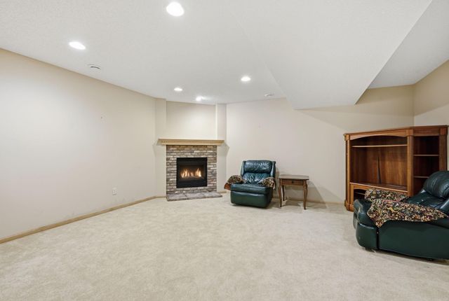 13174 Meadow Lane, Savage, MN 55378