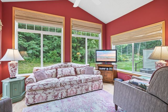 13174 Meadow Lane, Savage, MN 55378