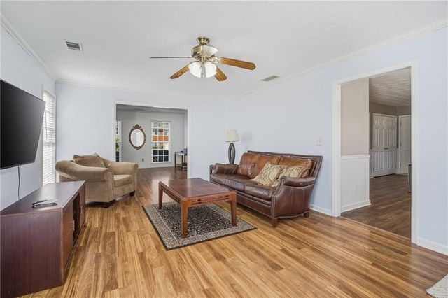 5210 Michaels Way, Woodstock, GA 30188