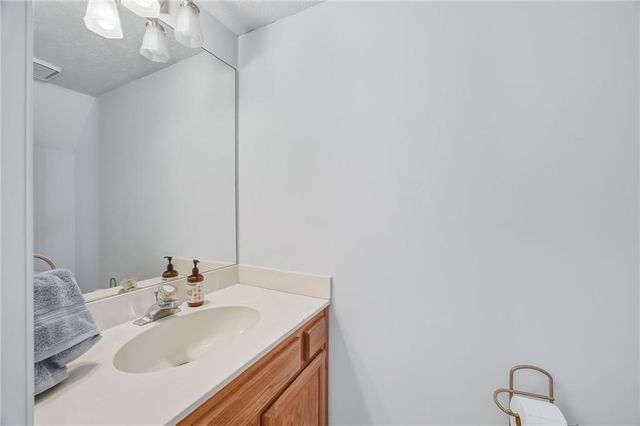 5210 Michaels Way, Woodstock, GA 30188