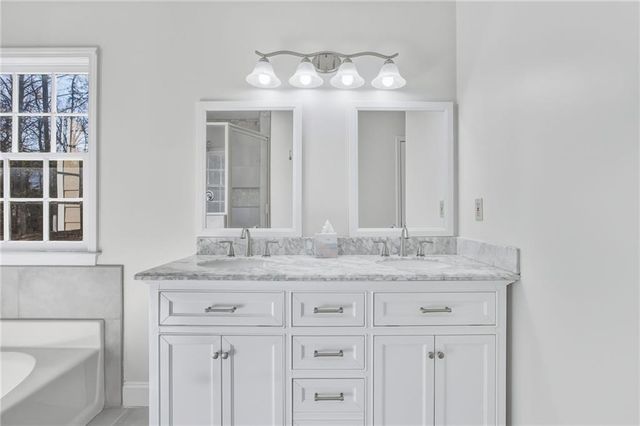 5210 Michaels Way, Woodstock, GA 30188