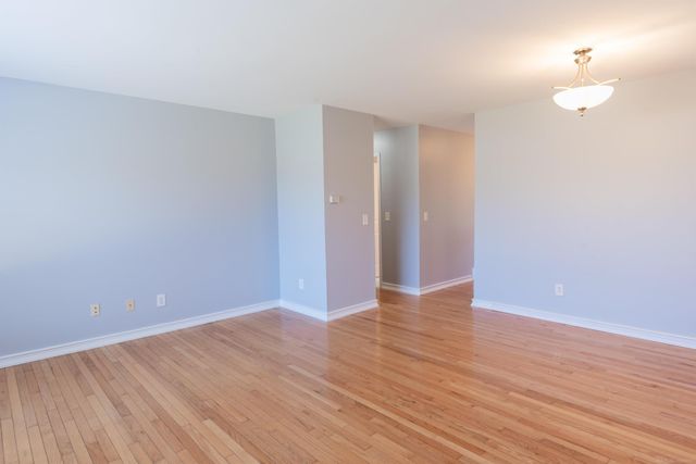 436 Romeo Road 311, Rochester, MI 48307