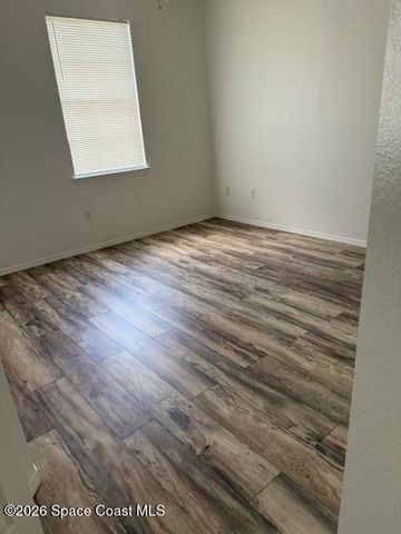 5692 Star Rush Drive 202, Melbourne, FL 32940