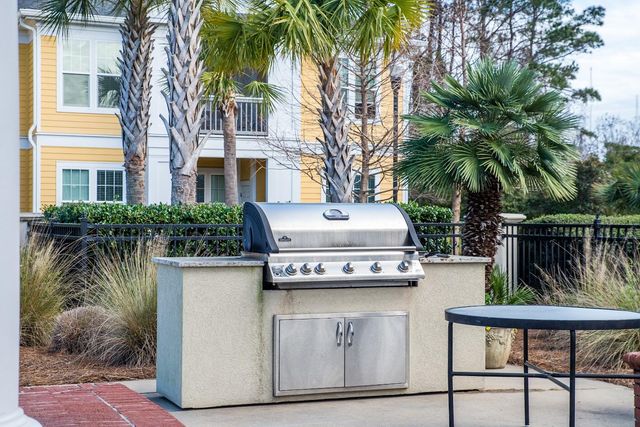 2322 Chatelain Way, Mount Pleasant, SC 29464