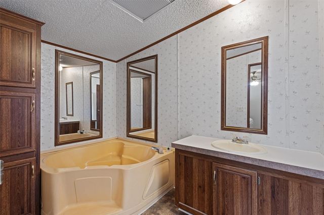 704 SE 791ST STREET, Old Town, FL 32680