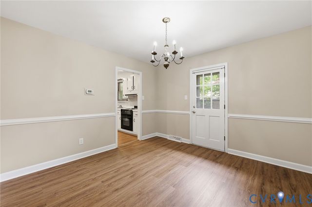 3737 Perthshire Ln, Colonial Heights, VA 23834