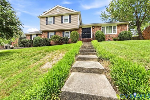 3737 Perthshire Ln, Colonial Heights, VA 23834