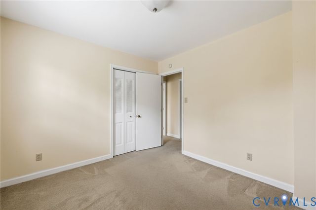 3737 Perthshire Ln, Colonial Heights, VA 23834