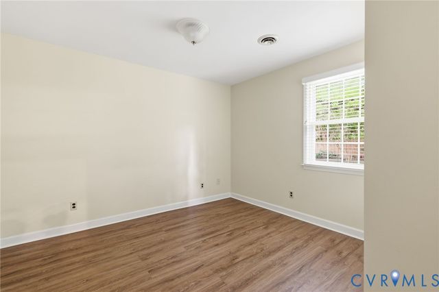 3737 Perthshire Ln, Colonial Heights, VA 23834