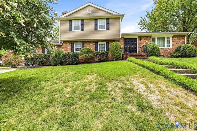 3737 Perthshire Ln, Colonial Heights, VA 23834