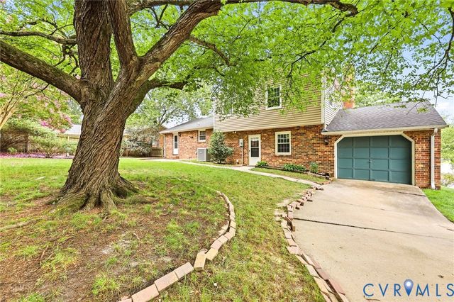 3737 Perthshire Ln, Colonial Heights, VA 23834