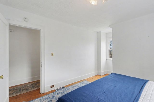 140 Dixie Avenue, Kalamazoo, MI 49001