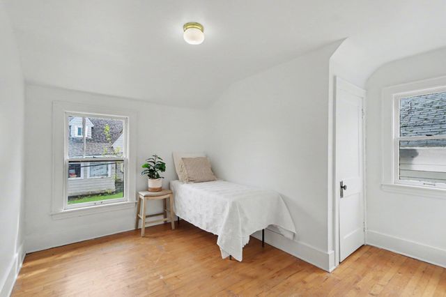 140 Dixie Avenue, Kalamazoo, MI 49001