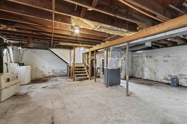 140 Dixie Avenue, Kalamazoo, MI 49001