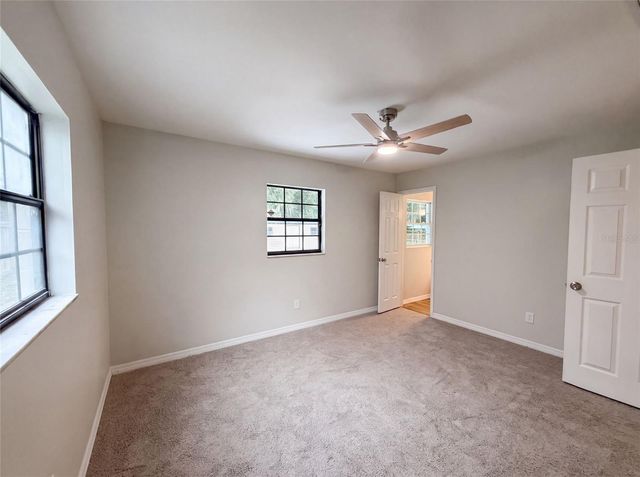 6520 NW 61ST COURT, Ocala, FL 34482
