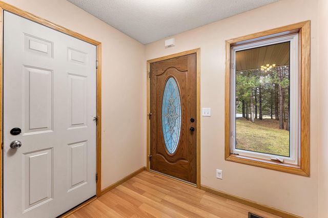 1402 143rd Street, New Richmond, WI 54017