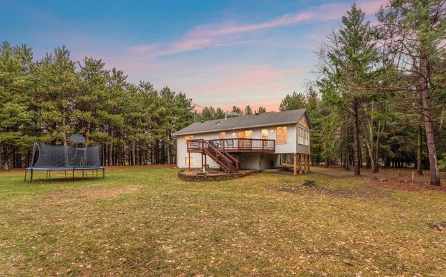 1402 143rd Street, New Richmond, WI 54017