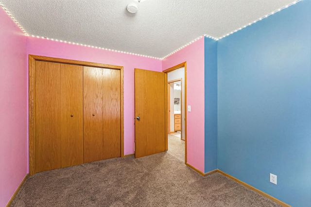 1402 143rd Street, New Richmond, WI 54017