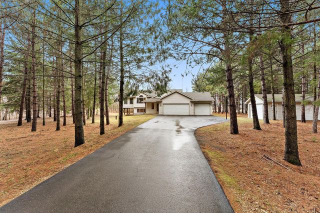 1402 143rd Street, New Richmond, WI 54017