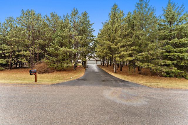 1402 143rd Street, New Richmond, WI 54017