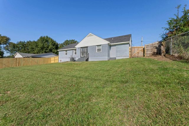 2535 CLEARPARK DR, Memphis, TN 38127