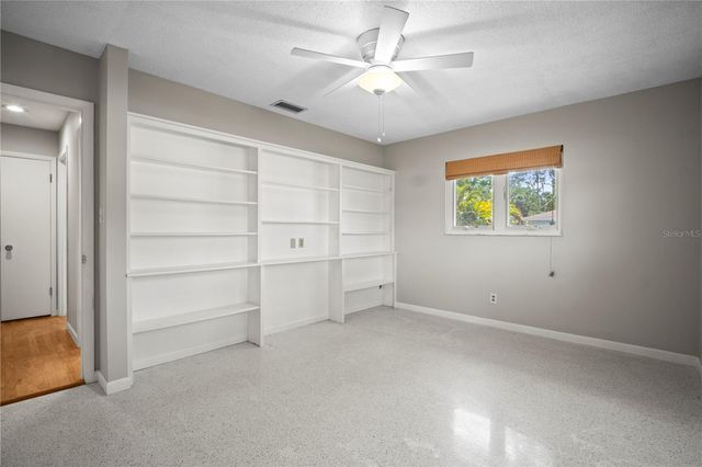 6512 BOWLINE DRIVE, Sarasota, FL 34231