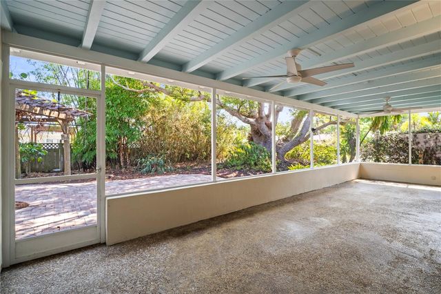 6512 BOWLINE DRIVE, Sarasota, FL 34231