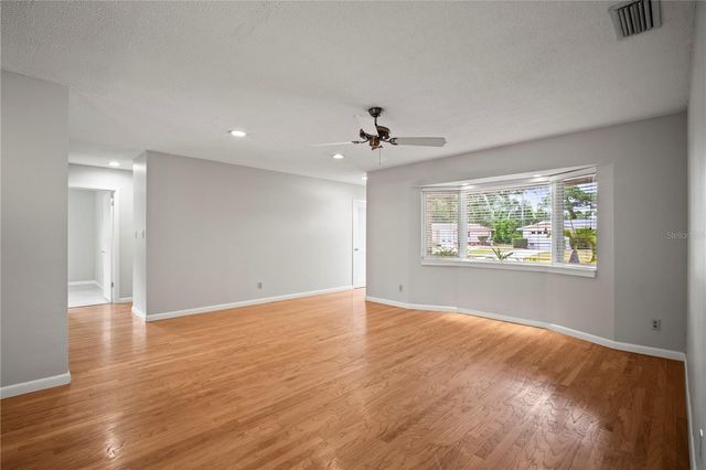 6512 BOWLINE DRIVE, Sarasota, FL 34231