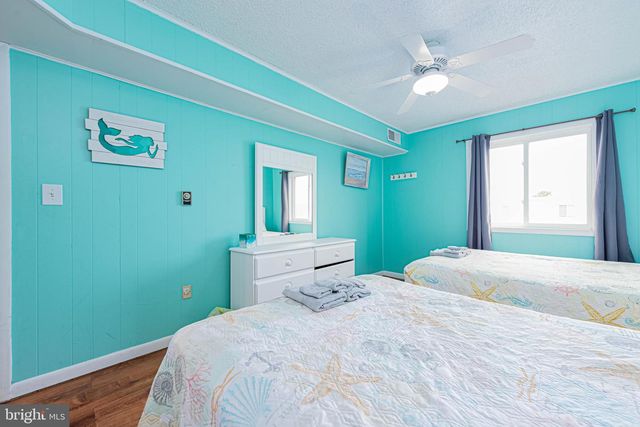 424 LARK LN #E304, Ocean City, MD 21842