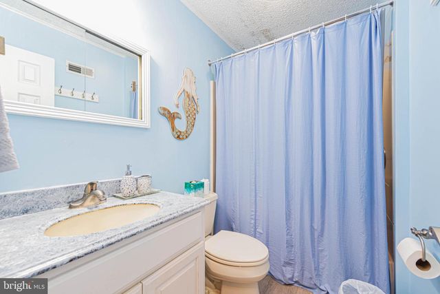 424 LARK LN #E304, Ocean City, MD 21842