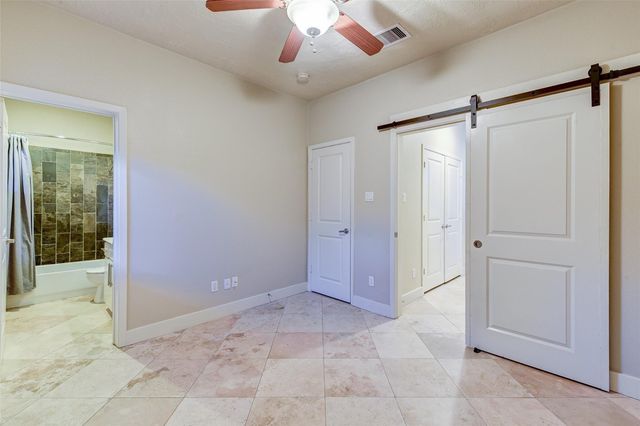 1902 Fletcher Street, Houston, TX 77009