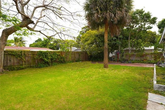 624 51st Street, West Palm Beach, FL 33407