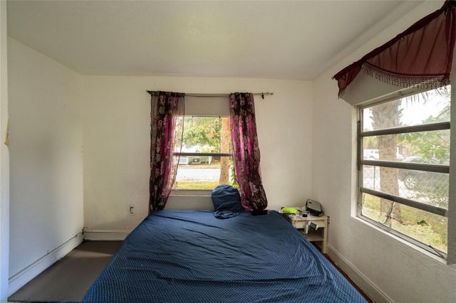 624 51st Street, West Palm Beach, FL 33407