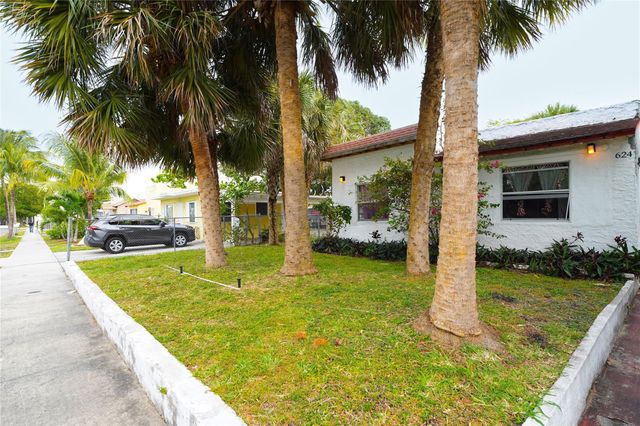 624 51st Street, West Palm Beach, FL 33407