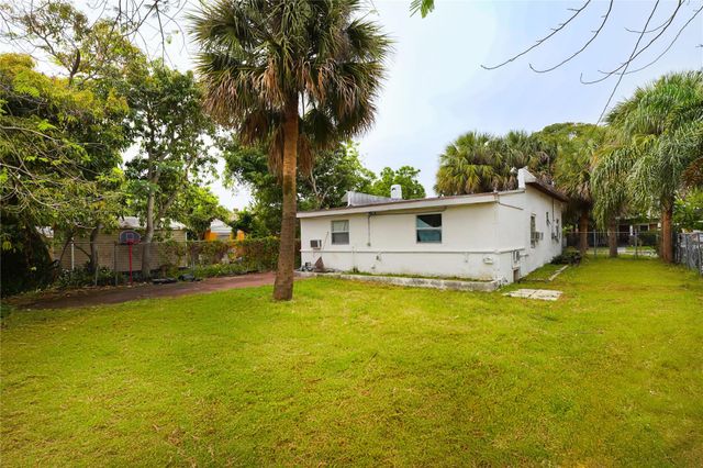 624 51st Street, West Palm Beach, FL 33407