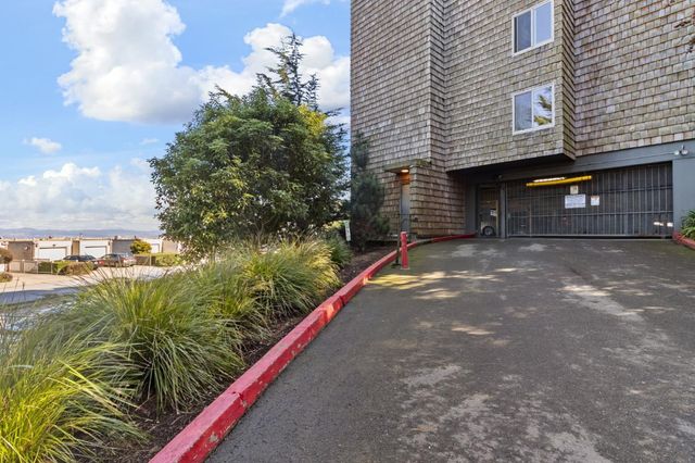 5140 Diamond Heights Boulevard 203A, San Francisco, CA 94131