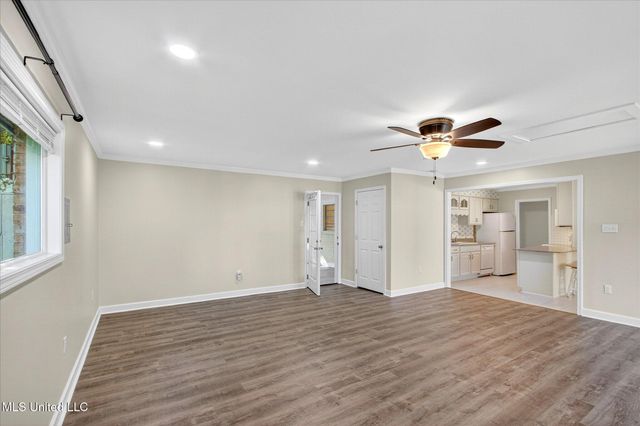 2129 Floyd Drive, Biloxi, MS 39531