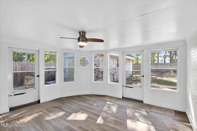 2129 Floyd Drive, Biloxi, MS 39531